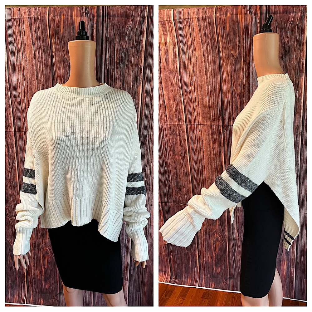 Main Strip size medium white blue & gold stripes boho sweater